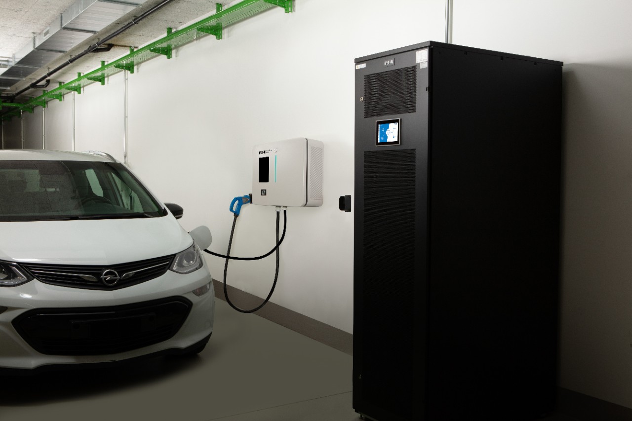 ev-charging with-eaton-xstorage-compact-and-xchargein-dc22-chargers.jpg